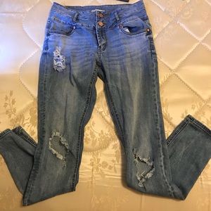 Semi high waisted jeans